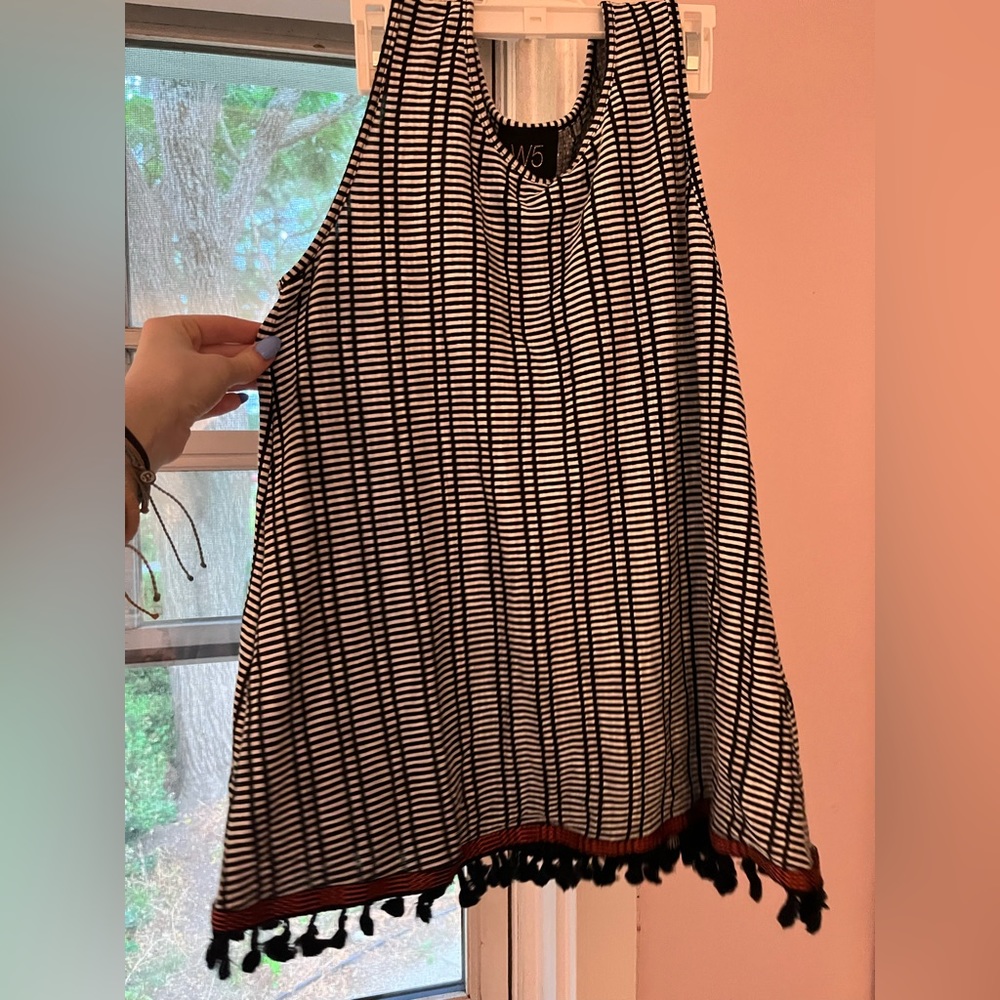 Cute tassel top